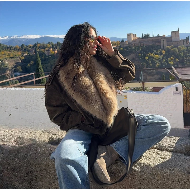 Fashion PU Leather Short Jacket Women Fur Collar Contrast Double-breasted Warm Coat Female 2025 Autumn Winter New Outwears